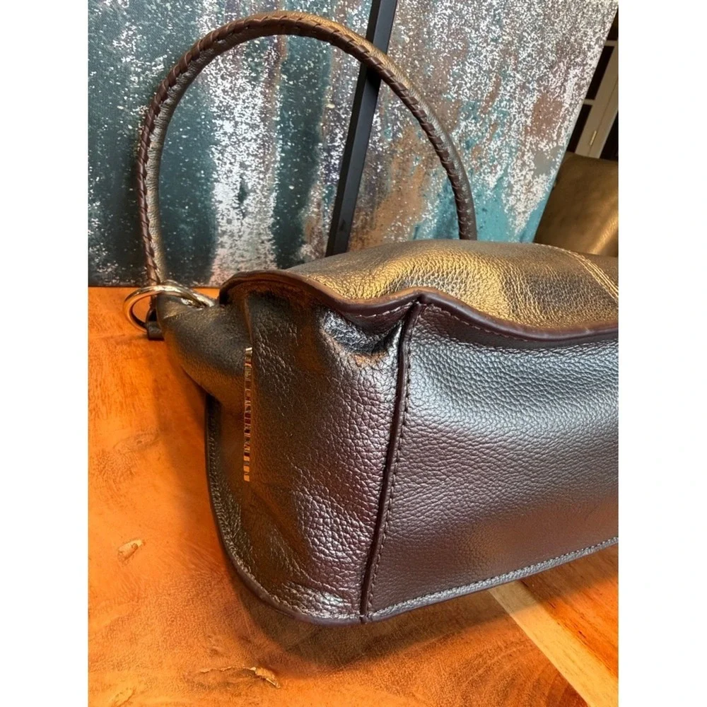 Tignanello Y2K Style Metallic Leather Shoulder Bag Silver 2010s